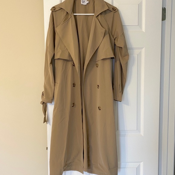 Cassie Trench Coat - Picture 7 of 9
